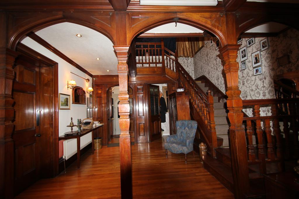 Woodlands Bed & Breakfast Barnt Green Buitenkant foto